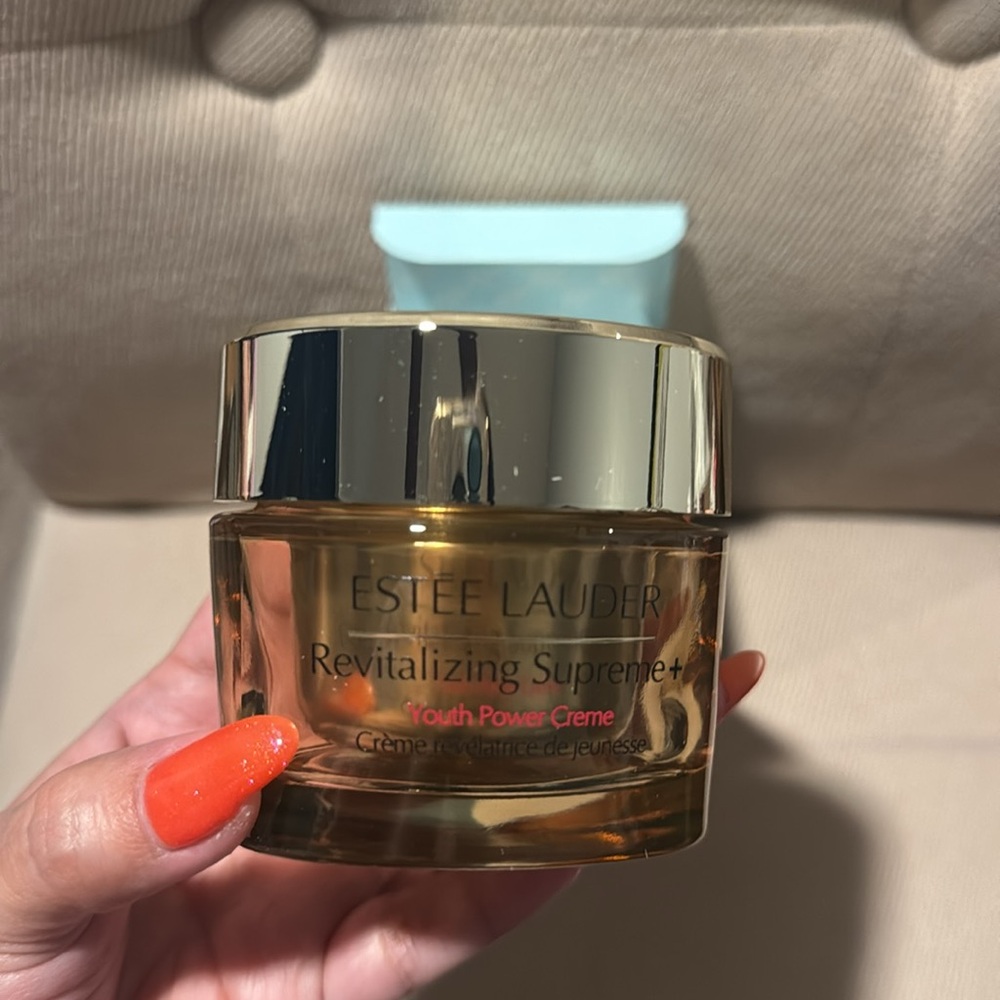 Estee Lauder Revitalizing Supreme + Moisturizer Youth Power Creme 2.5  OZ NIB